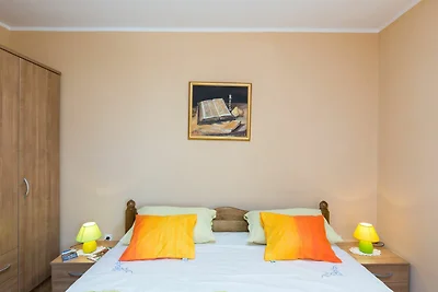 Apartment Lolo - Two Bedroom Apartment with L...