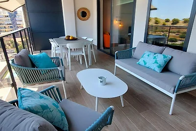 Apartment mit Terrasse und Meerblick