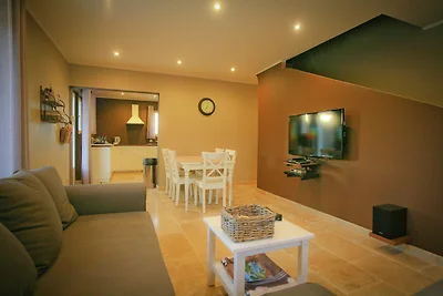 Herrliche Villa mit privatem Pool