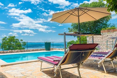 Wohnung in Crikvenica mit Terrasse