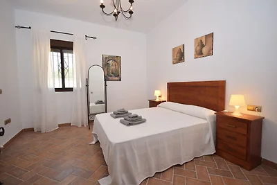 Villa mit beheiztem Pool am Strand von...