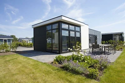 Ferienhaus in Nijkerk mit Terrasse