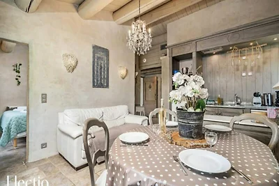 Appartamento a Oppède con piscina riscaldata