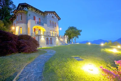 Villa mit Pool f�r 12 Personen