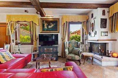 Malerische Villa in Lido di Venezia mit...