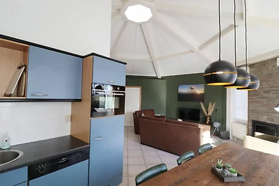 Schönes Haus am Golfplatz mit Sauna