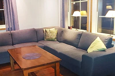 6 Personen Ferienhaus in Hamnvik