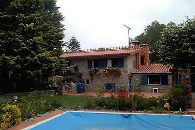 Casa vacanze con piscina vicino a Viana do...