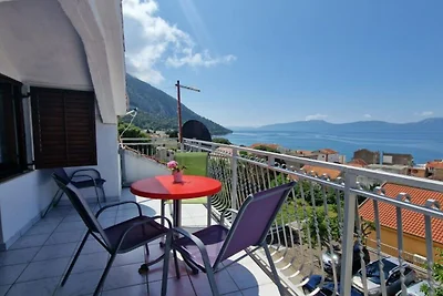 Two Bedroom  Apartment with Terrace and Sea V...