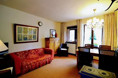 Ferienhaus in Paliseul mit Garten