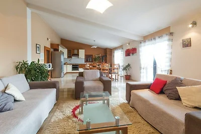 Mediterranean Stylish Villa with Pool in Kast...