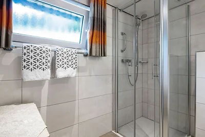 Moderna casa vacanze a Oberkirchen con...