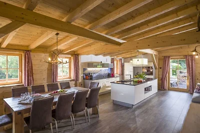 Vakantiehuis in Wörgl met zwembad