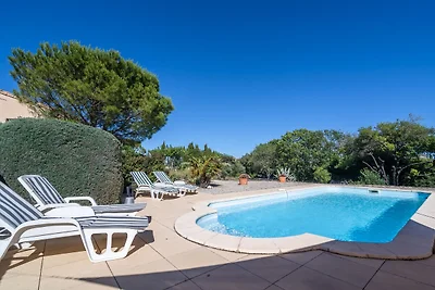 Prächtige Villa mit Pool in Grimaud