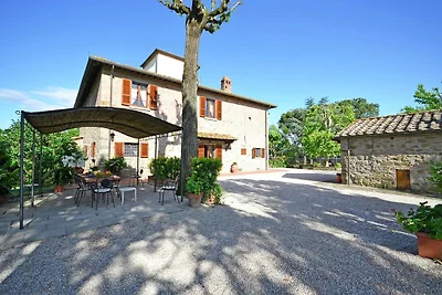 Gemütliche Villa in Cortona mit Pool