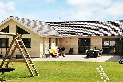 24 persone case ad Glesborg