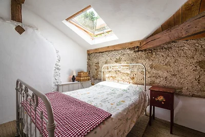 Villa in Artigat mit Terrasse