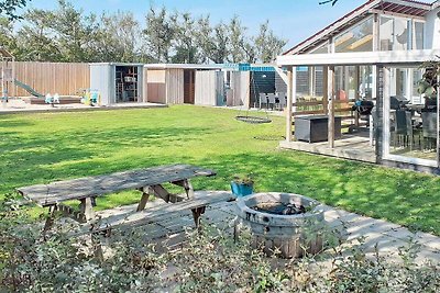 12 Personen Ferienhaus in Vinderup-By Traum