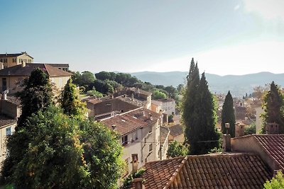 Charmante villa in Berlou met privé zwembad