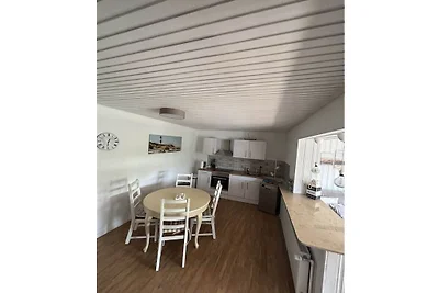 Ferienwohnung mit 2 Schlafzimmer