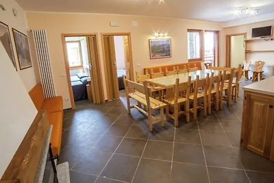 Chalet in der ruhigen Gegend von Antey Saint...