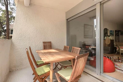 260 m vom Strand entfernt, wunderschöne Ferie...