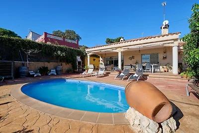 Przestronny wypoczynek w pobliżu wybrzeża...