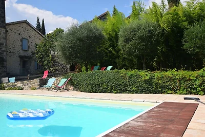 Luxuriöse Villa mit Pool in Sainte-Maxime