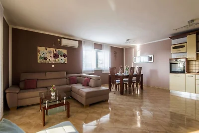 Fraaie vakantiewoning in Dalmatië met...