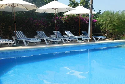 Attraktive Villa mit Schwimmbad