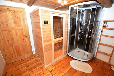 Hütte in Liberec mit Sauna und Skigebiet