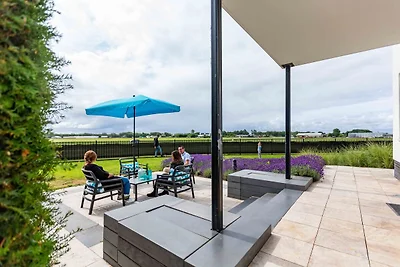 Modern appartement met spa, niet ver van zee