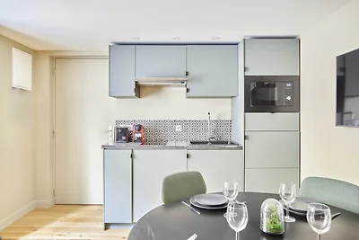 Charmante Wohnung 2 Schlafzimmer Zentrum von...