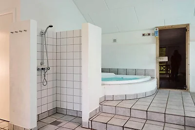 Ferienhaus mit Sauna am Strand