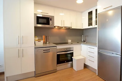 Apartment für vier Personen mit Swimmingpool