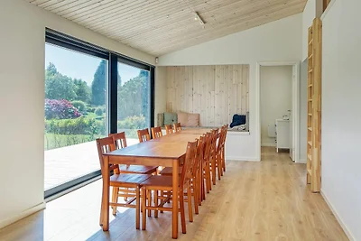 12 Personen Ferienhaus in Væggerløse