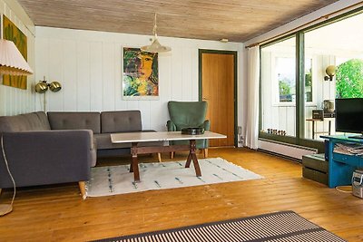 Geräumiges Ferienhaus in Jütland am Meer