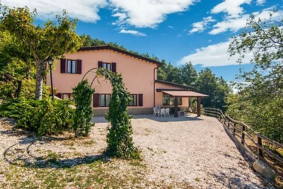 Bauernhaus in Apecchio mit Strand am Meer
