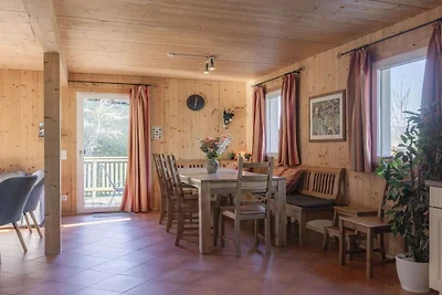 Chalet avec piscine à Annaberg