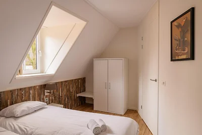 Villa mit Geschirrspülmaschine 4 km von...