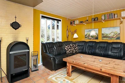 6 Personen Ferienhaus in Henne