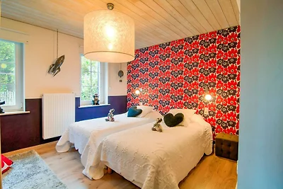 Ferienhaus in Bastogne mit Sauna