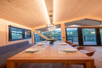 Superior Chalet mit Sauna & Hot Tub