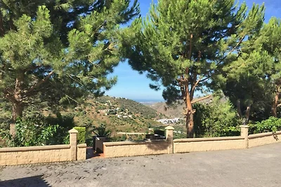 Luxuriöse Villa mit privatem Pool in...