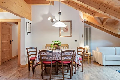 Moderne Ferienwohnung mit Pool in Skigebietsn...