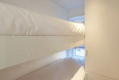 Chalet moderno con lavastoviglie,