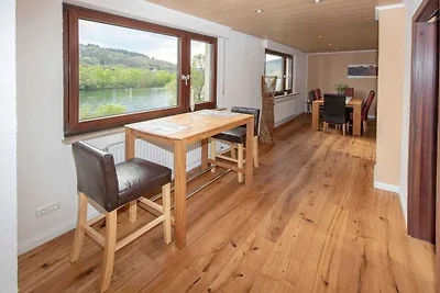 Ferienwohnung in Zell (Mosel) mit Balkon