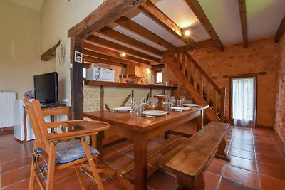 Schönes Ferienhaus mit eingezäuntem Pool
