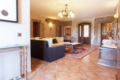 Pretty Mansion in Castellnou de Bages near...