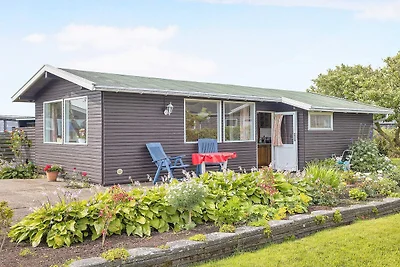 5-persoons vakantiehuis nabij Sæby Beach